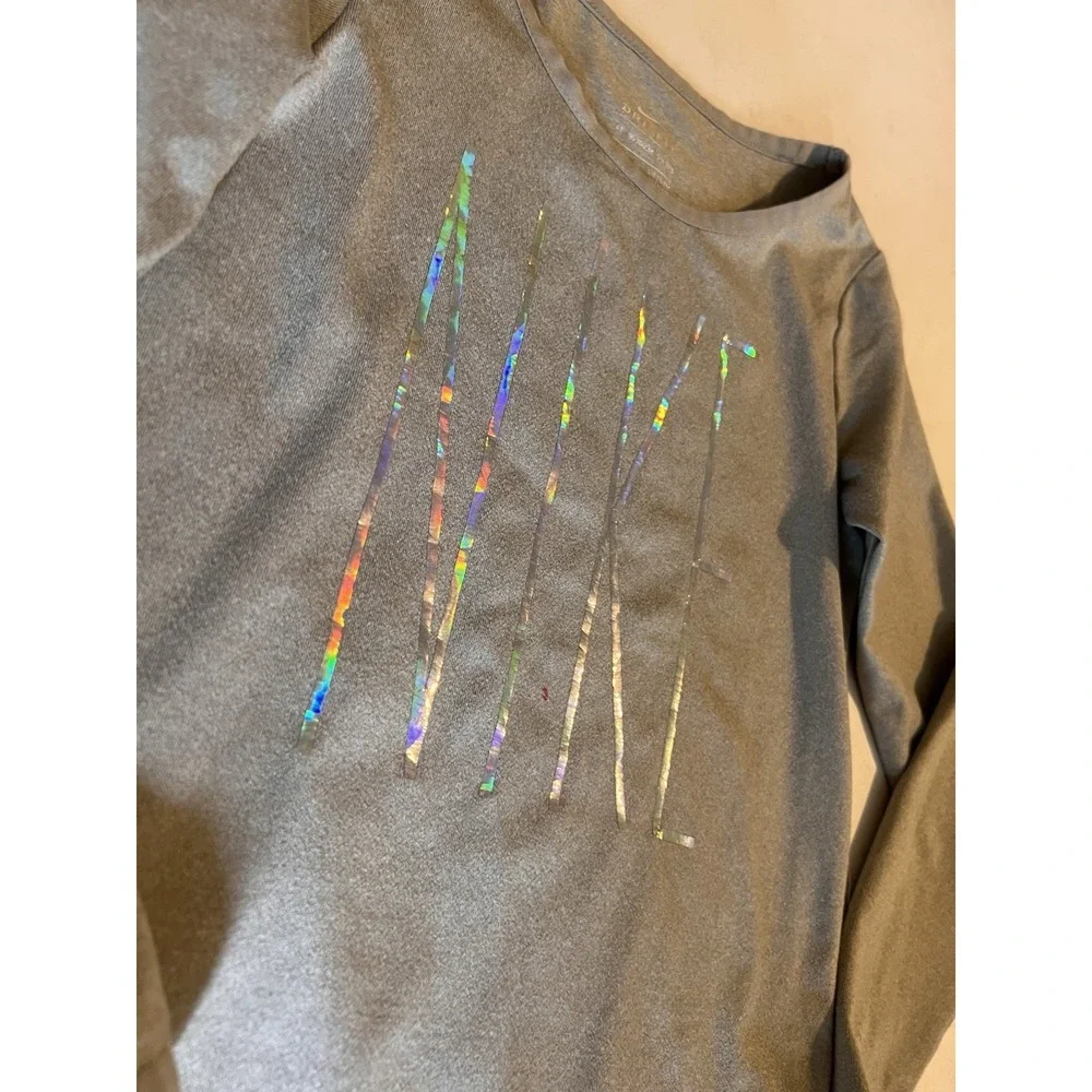 NIKE Girls Kids Size 4T Shirt Top Tee Long Sleeve Wicking Gray Dri Fit